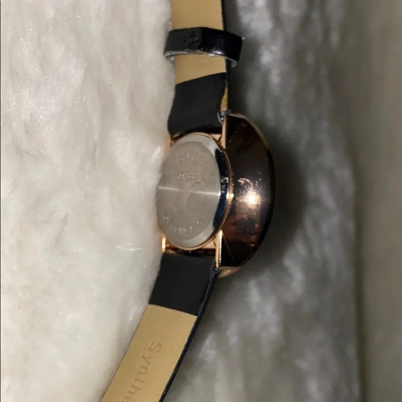 Black leather rose gold ladies watch - Picture 10 of 16